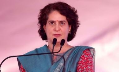 कांग्रेस का एक-एक कार्यकर्ता बघेल के साथ खड़ा है: प्रियंका गांधी